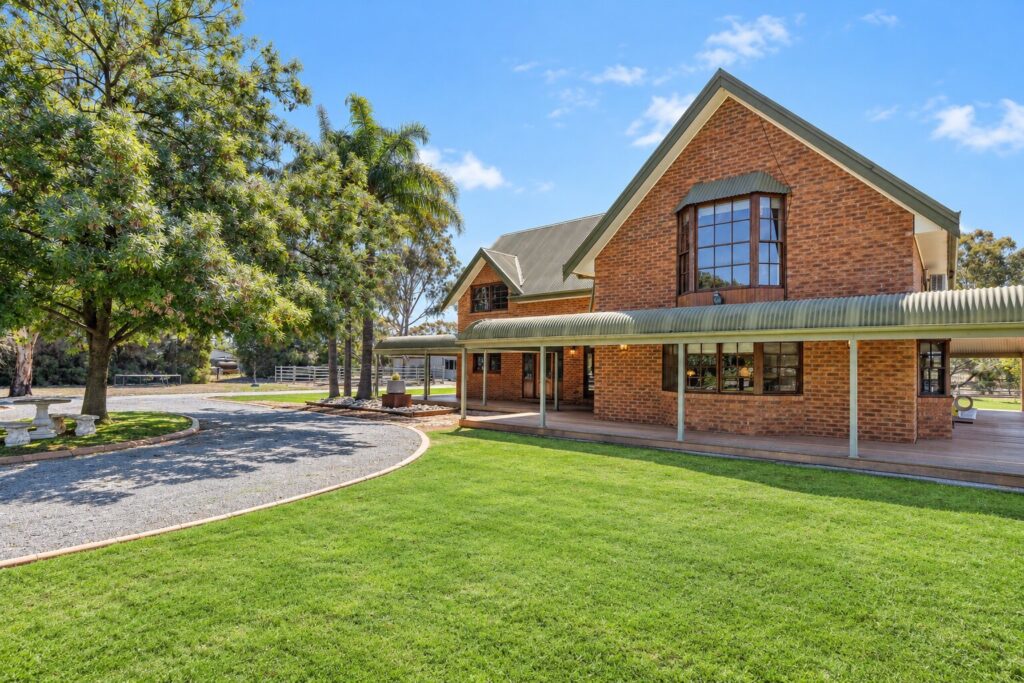 For Sale - 15 Merungle Hill Road - New Property in Leeton - Real Estate by Andrew Pellow