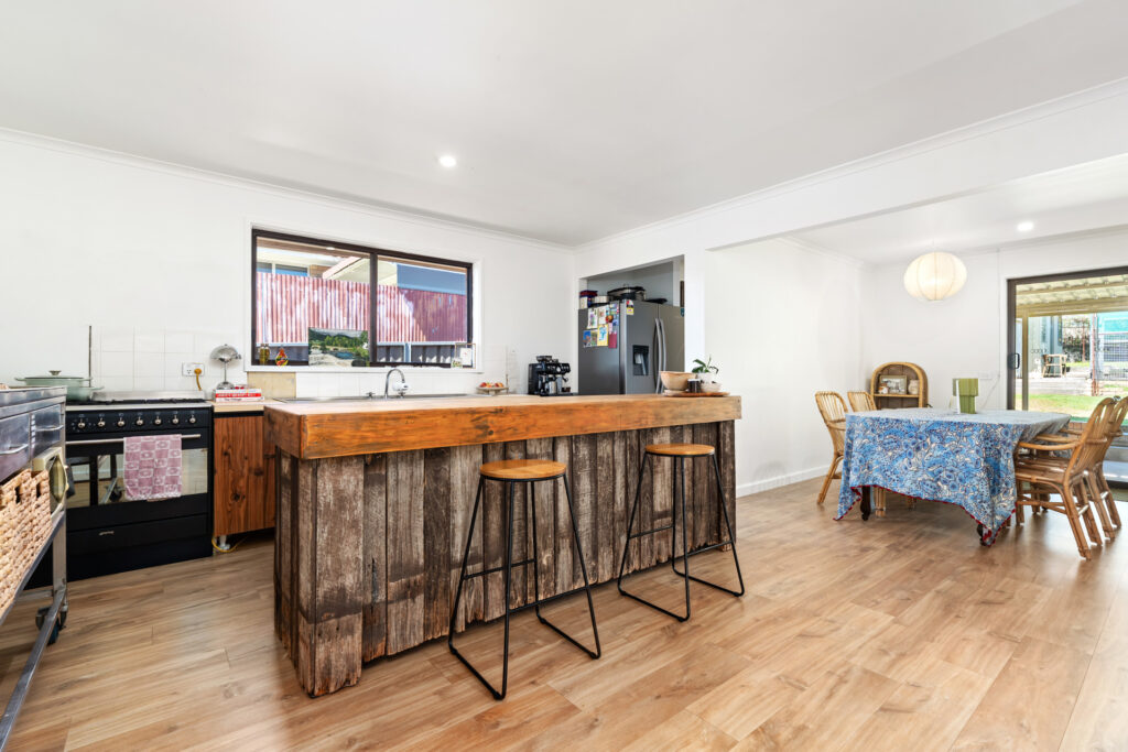 For Sale - 297 Vickers Road - New Property in Lavington - Real Estate by Philip Bell