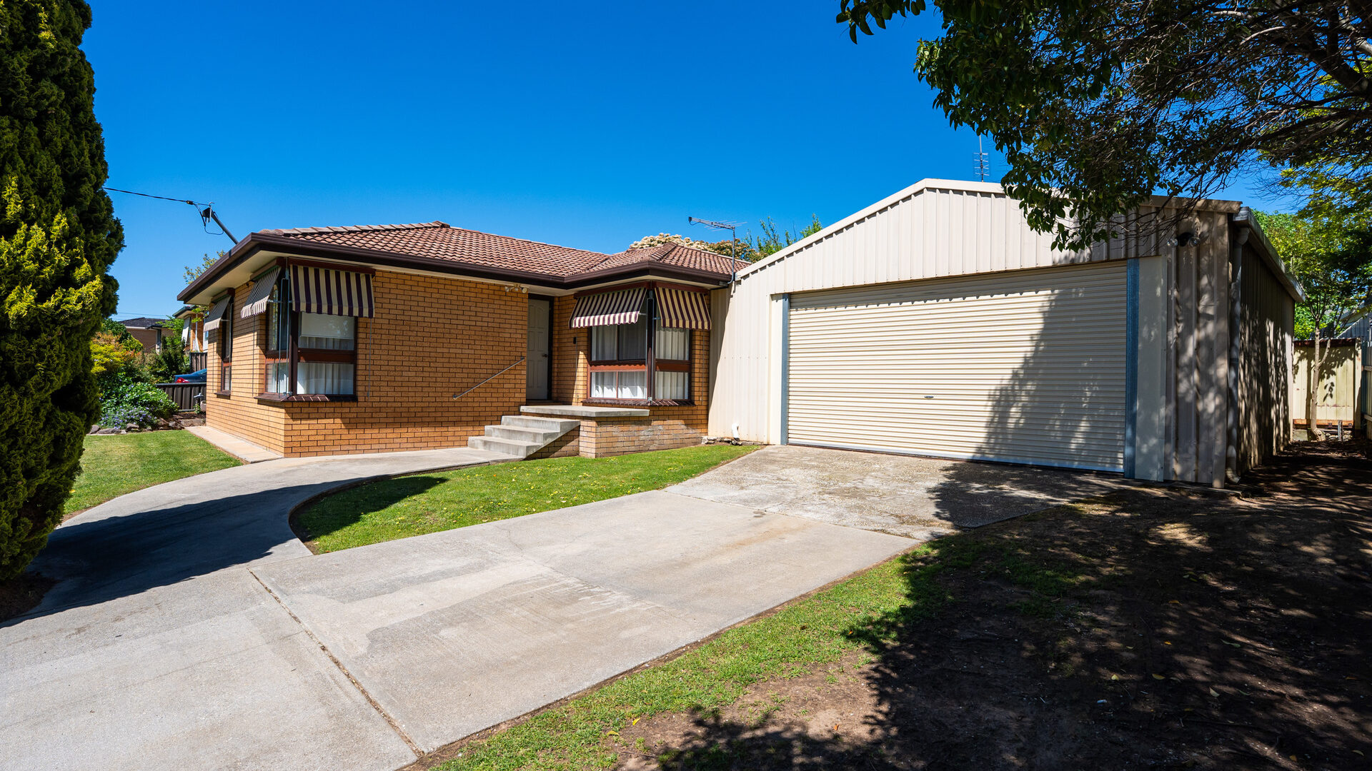 For Sale - 297 Vickers Road - New Property in Lavington - Real Estate by Philip Bell