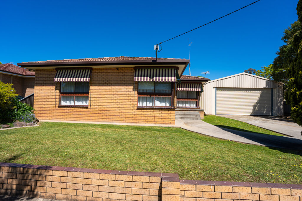 For Sale - 297 Vickers Road - New Property in Lavington - Real Estate by Philip Bell