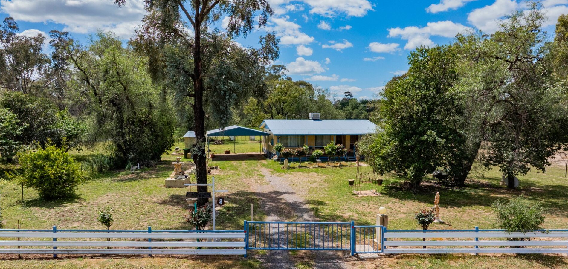 2 Hoskins Street, Stockinbingal