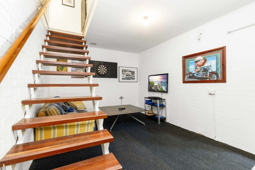 For Sale - 2 Falcon Place - New Property in Kooringal - Real Estate by Andrew Pellow