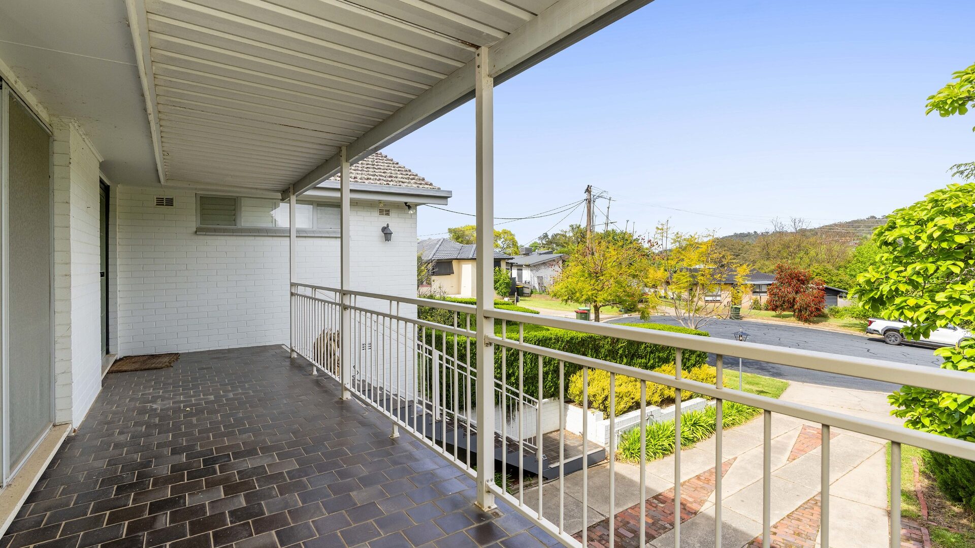 For Sale - 2 Falcon Place - New Property in Kooringal - Real Estate by Andrew Pellow