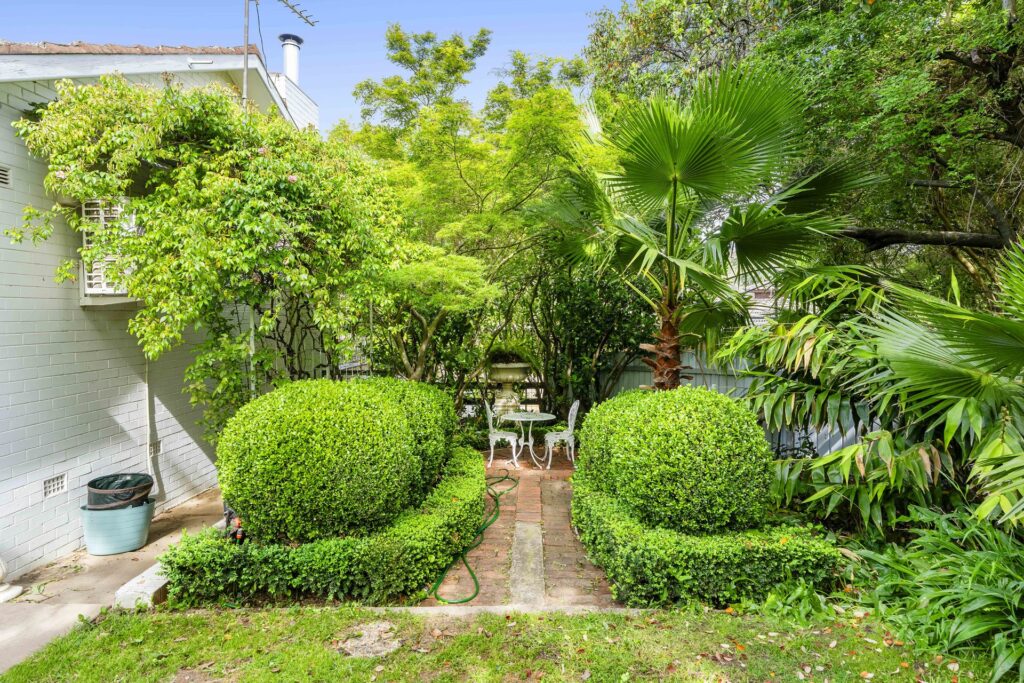 For Sale - 2 Falcon Place - New Property in Kooringal - Real Estate by Andrew Pellow