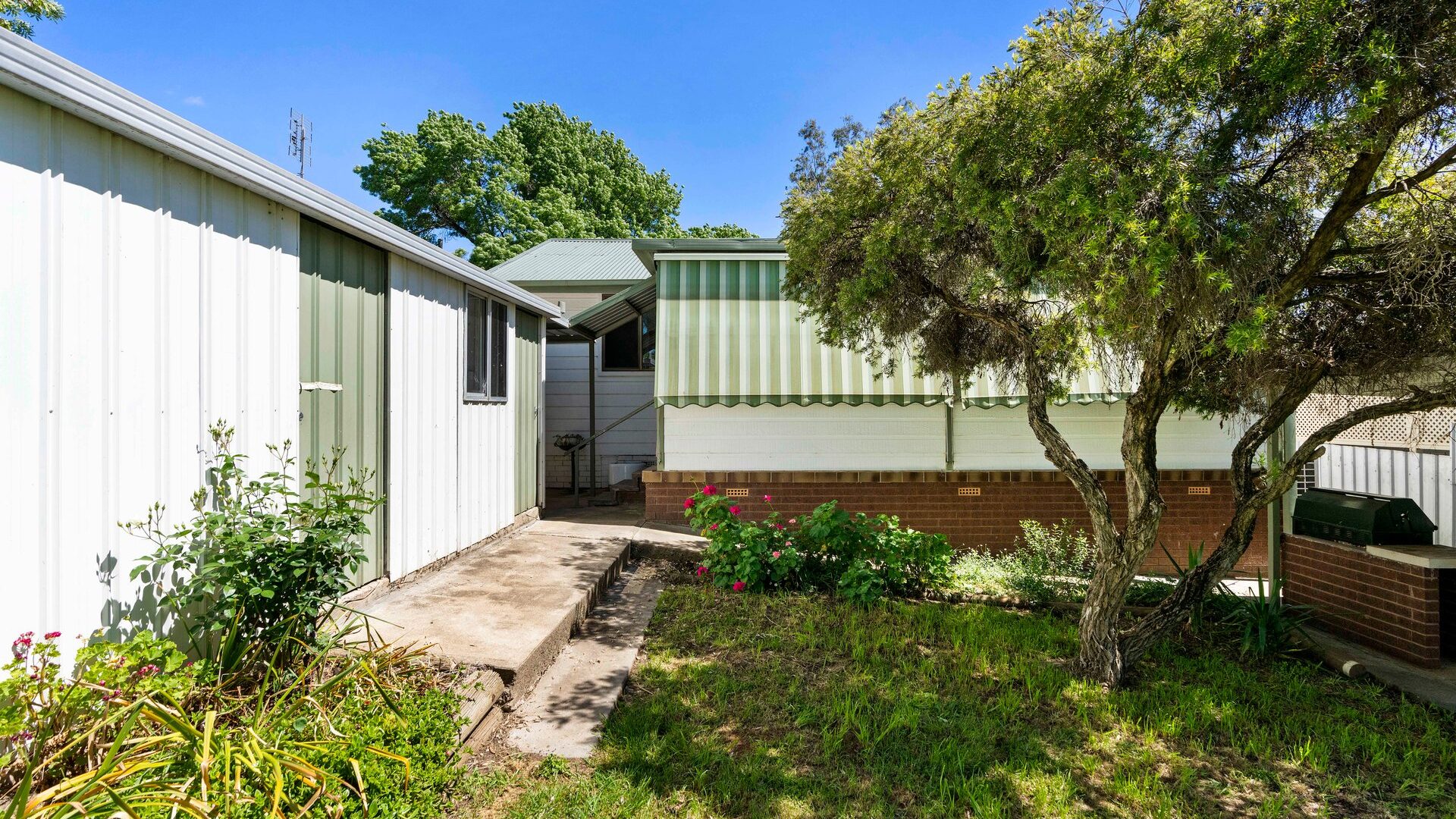 For Sale - 20 John Street - New Property in Cootamundra - Real Estate by  