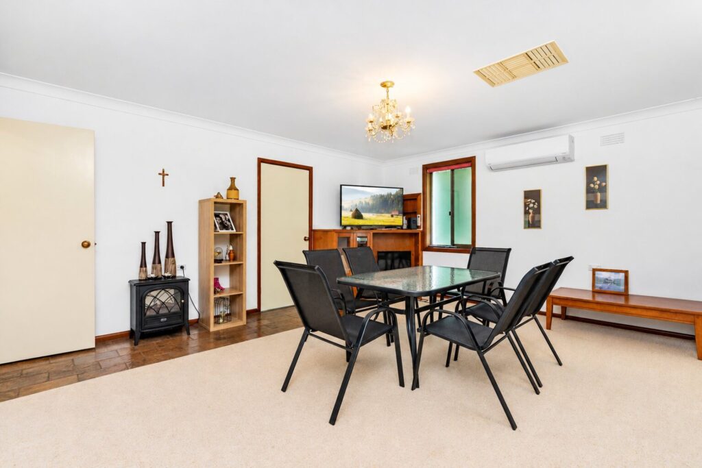 For Sale - 20 John Street - New Property in Cootamundra - Real Estate by  