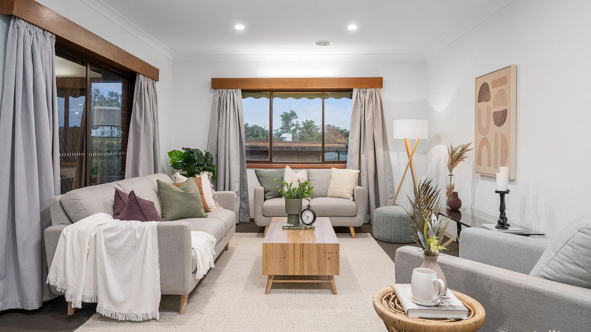 For Sale - 453 Dale Crescent - New Property in Lavington - Real Estate by Jayden Booth