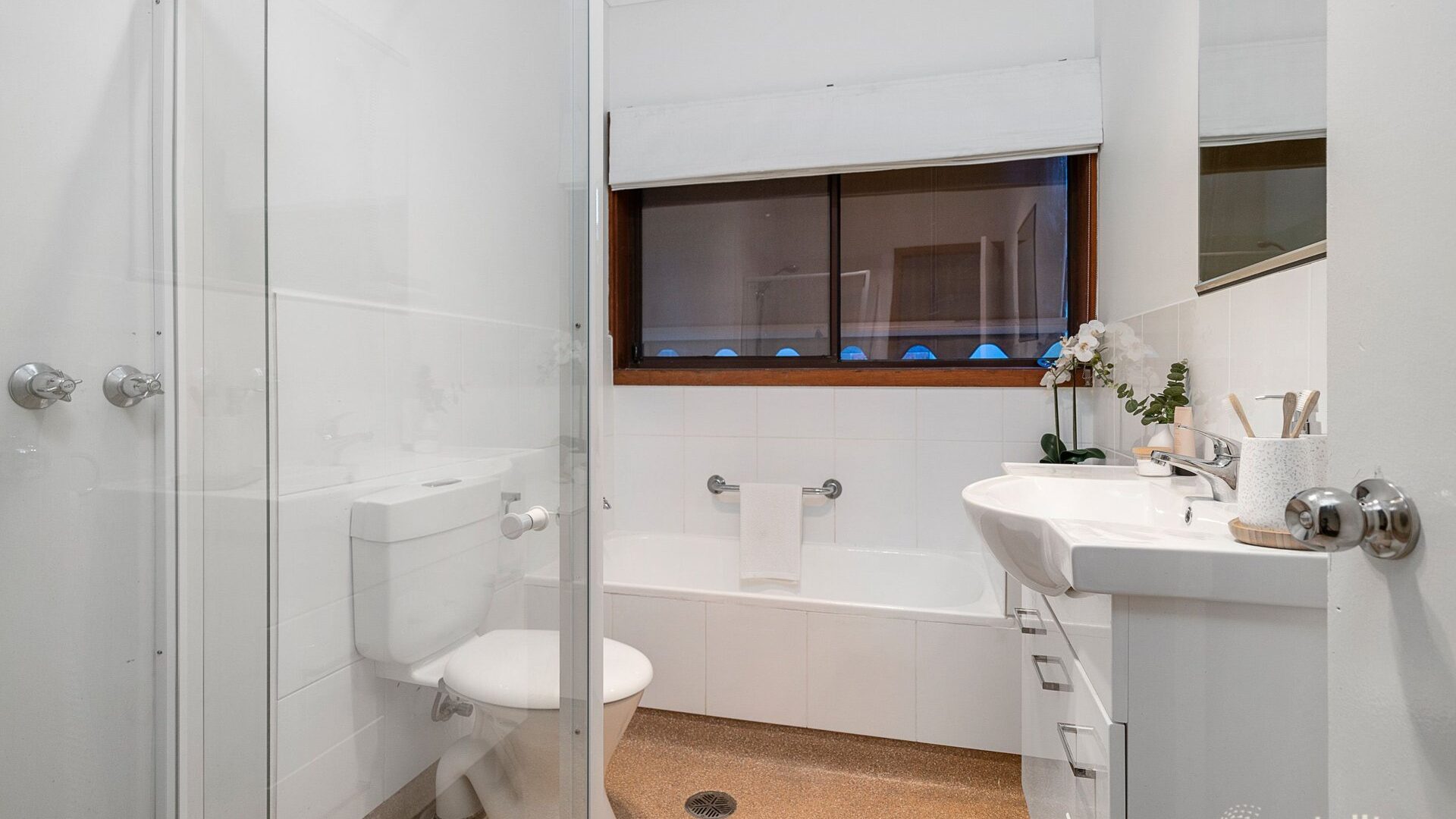 For Sale - 453 Dale Crescent - New Property in Lavington - Real Estate by Jayden Booth