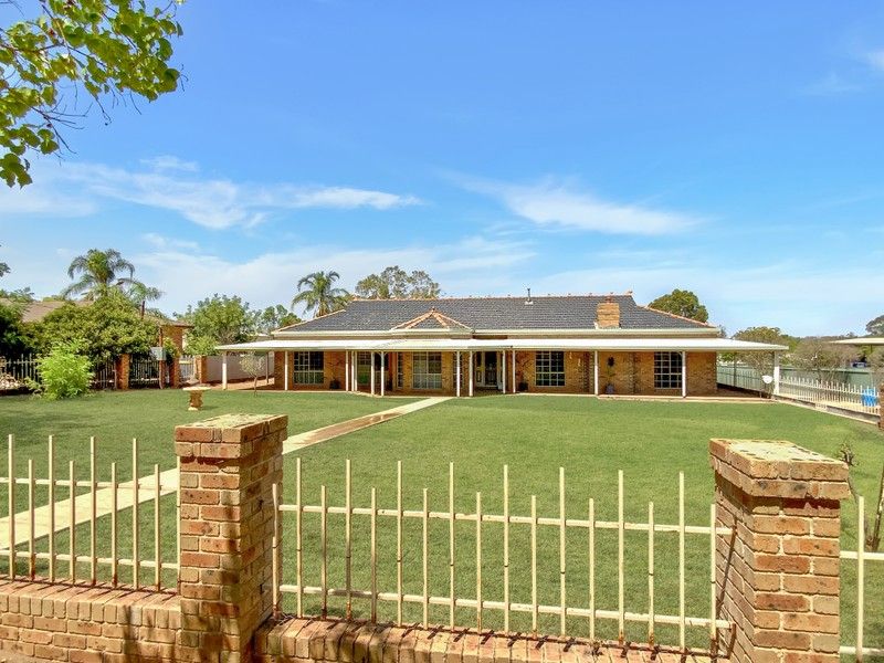 6 Brahman Street