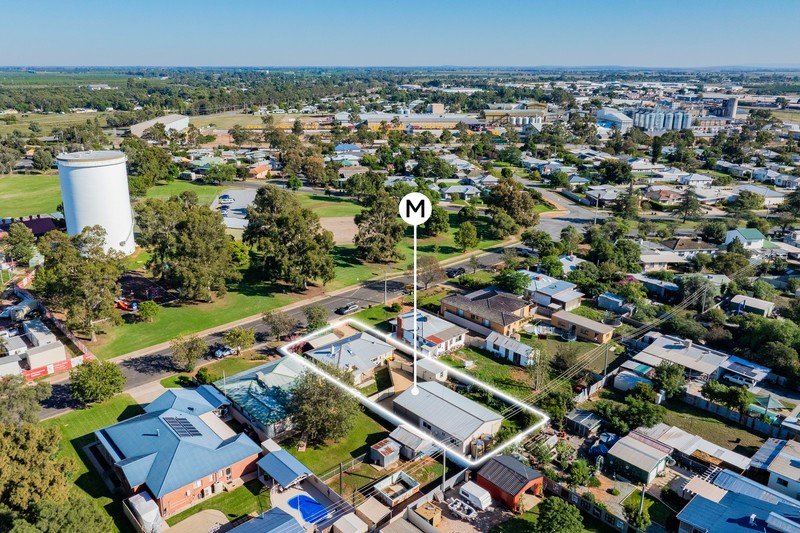 10 Lilac Avenue