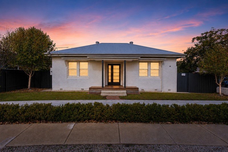 44 Gormly Avenue
